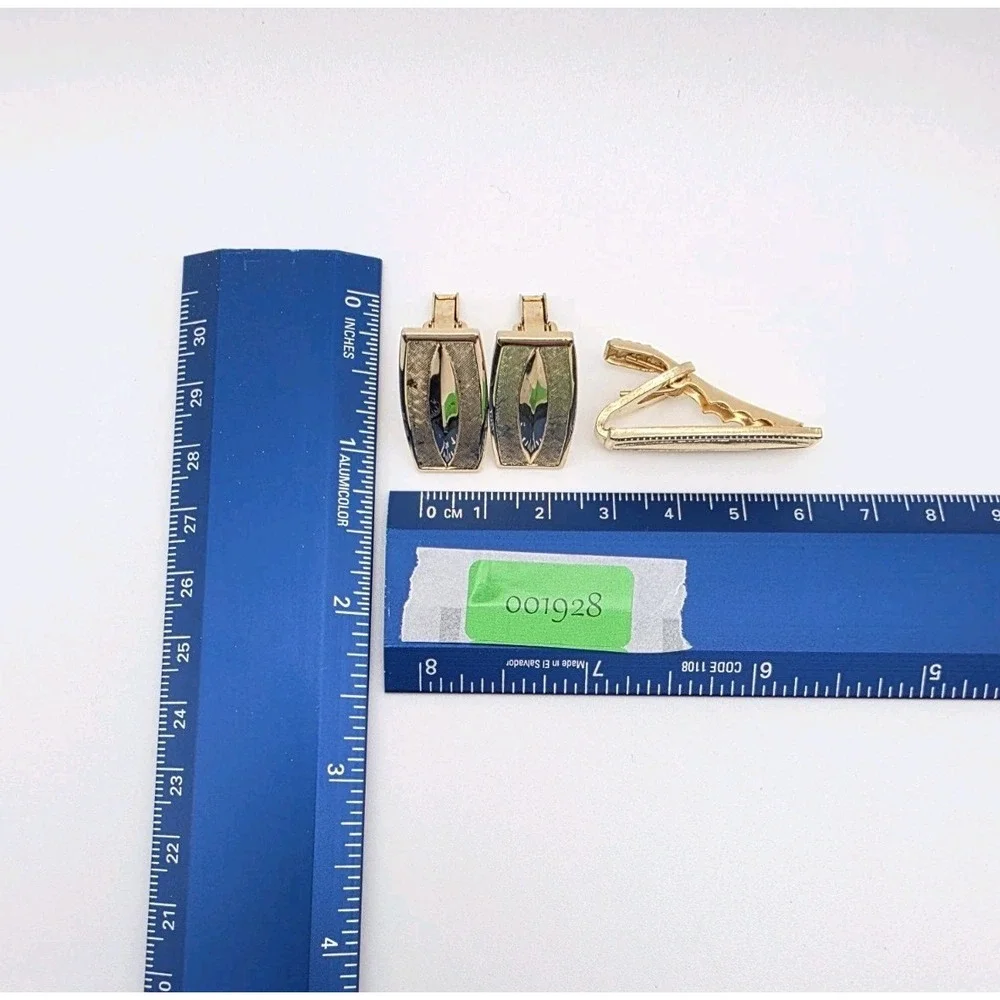 Vtg Gold Tone Cufflinks & Tie Clip Bar Clasp Set Textured Bullet Back FREE $HIP!